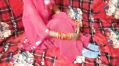 Thakurain Chudti He Paise De Chut Chudai